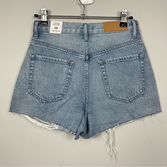 NWT PacSun Light Blue Ripped Vintage High Waisted Denim Shorts 25 Boho Beach - Picture 6 of 16